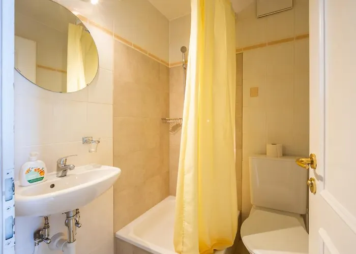 Πανσιόν Le Phare *