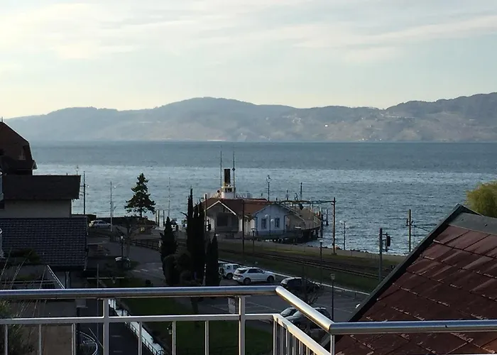 Πανσιόν Le Phare Le Bouveret