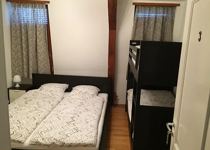 Le Phare Πανσιόν Le Bouveret